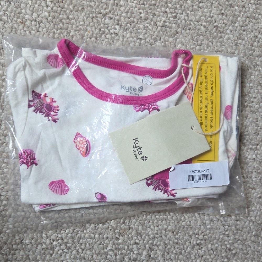NIB Kyte BABY Raspberry Shell Short Sleeve & Pants Set Soze 18-24 Months